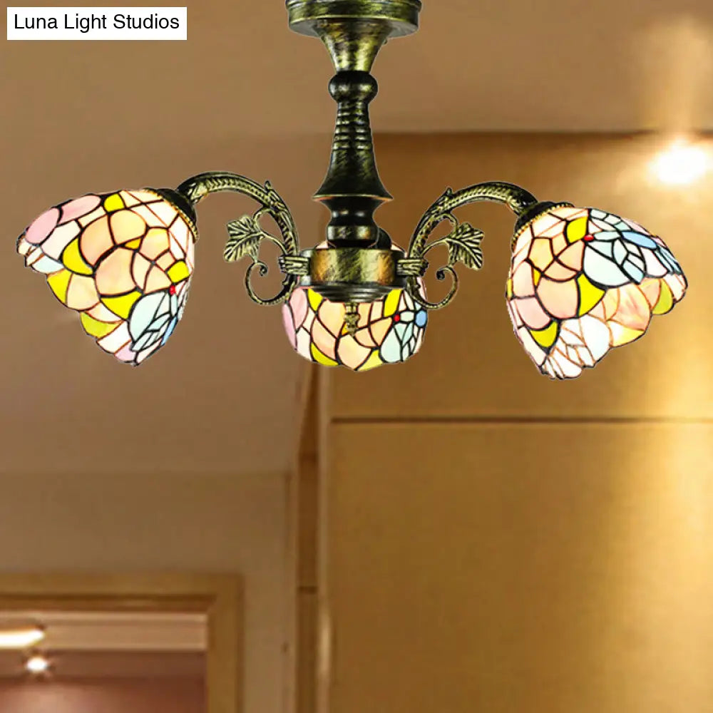 Lámpara colgante DecorBites™ de vitral en bronce antiguo: estilo Tiffany con diseño de hojas, cola de pavo real y flores, 3/5 luces