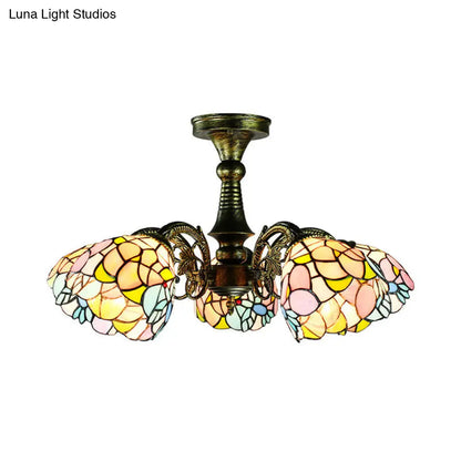 Lámpara colgante DecorBites™ de vitral en bronce antiguo: estilo Tiffany con diseño de hojas, cola de pavo real y flores, 3/5 luces