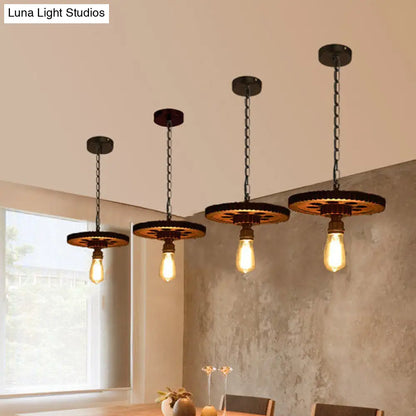 Lámpara de araña antigua de bronce con engranajes tallados en madera: Lámpara colgante estilo loft con iluminación descendente tipo bistró de 1/3/7 bombillas.