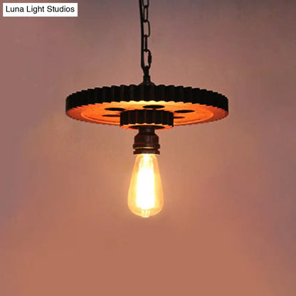 Lámpara de araña antigua de bronce con engranajes tallados en madera: Lámpara colgante estilo loft con iluminación descendente tipo bistró de 1/3/7 bombillas.