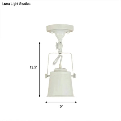 Lámpara de techo DecorBites™ con pantalla de cubo de metal antiguo - Lámpara colgante semiempotrada giratoria para salas de estar - 1 bombilla, negro/óxido