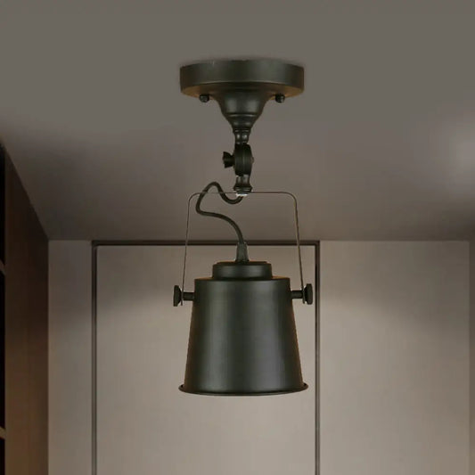 Lámpara de techo DecorBites™ con pantalla de cubo de metal antiguo - Lámpara colgante semiempotrada giratoria para salas de estar - 1 bombilla, negro/óxido