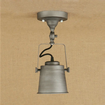 Lámpara de techo DecorBites™ con pantalla de cubo de metal antiguo - Lámpara colgante semiempotrada giratoria para salas de estar - 1 bombilla, negro/óxido