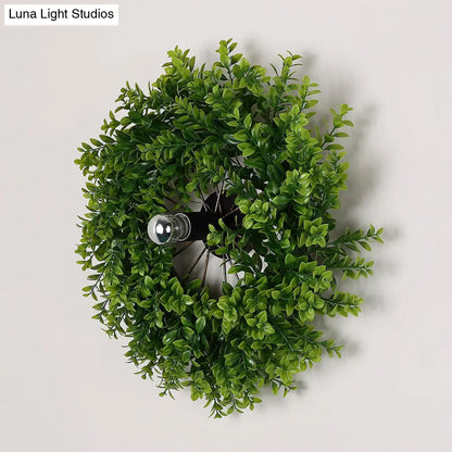 Aplique de pared antiguo de metal con diseño de rueda de carreta y luz LED, ideal para restaurantes. Color negro.