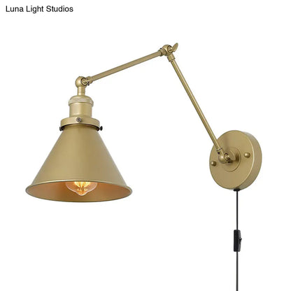 مصباح حائطي مخروطي معدني عتيق من DecorBites™ مع ذراع متأرجح - مصباح حائطي نحاسي قابل للتوصيل/بدون توصيل