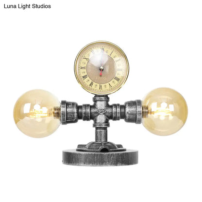 Lámpara de mesa redonda de plata antigua con pantalla de cristal transparente/ámbar - Estilo industrial, 2 luces y base robusta