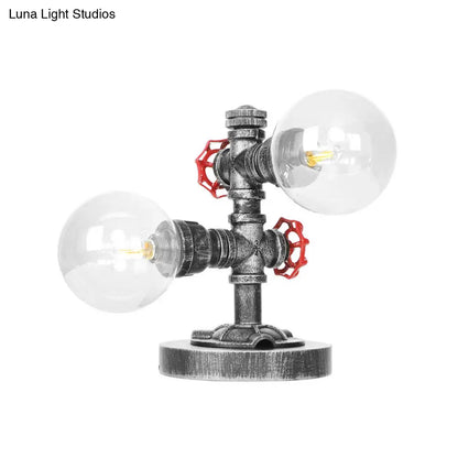 Lámpara de mesa redonda de plata antigua con pantalla de cristal transparente/ámbar - Estilo industrial, 2 luces y base robusta