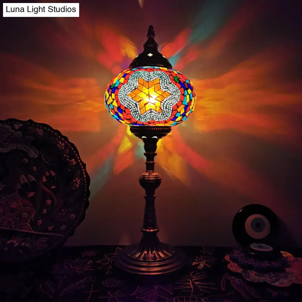 Lámpara de mesa de noche antigua de vitral con diseño elíptico – Ideal para el escritorio del dormitorio – Disponible en blanco, rojo y azul