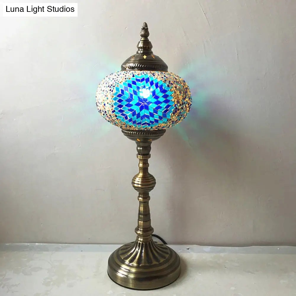 Lámpara de mesa de noche antigua de vitral con diseño elíptico – Ideal para el escritorio del dormitorio – Disponible en blanco, rojo y azul