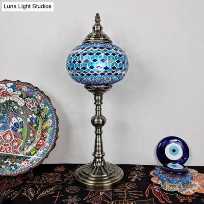 Lámpara de mesa de noche antigua de vitral con diseño elíptico – Ideal para el escritorio del dormitorio – Disponible en blanco, rojo y azul