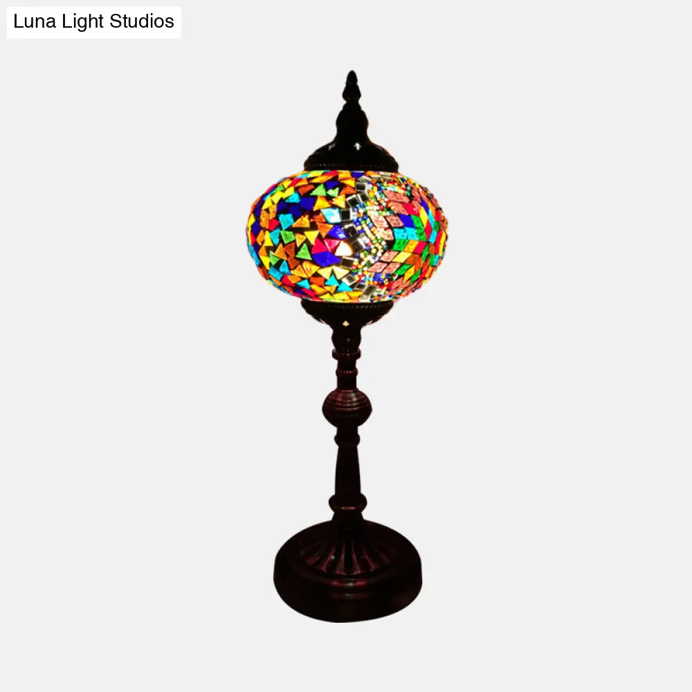 Lámpara de mesa de noche antigua de vitral con diseño elíptico – Ideal para el escritorio del dormitorio – Disponible en blanco, rojo y azul