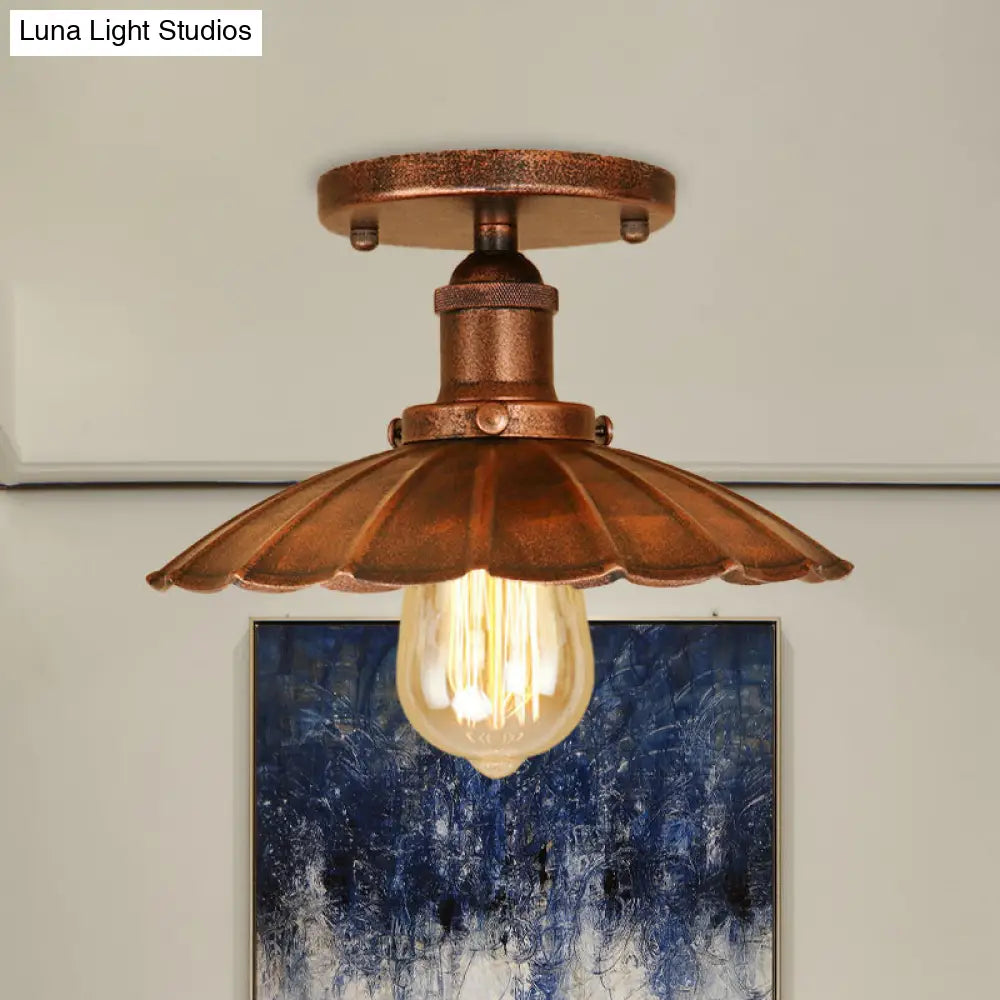 Lámpara de techo semiempotrada DecorBites™ de estilo antiguo con pantalla festoneada color óxido/negro - Iluminación empotrada para balcón