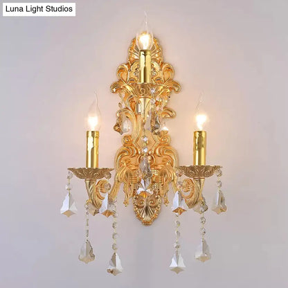 Aplique de pared de estilo antiguo con tres luces y gota de cristal - Lámpara de pared metálica