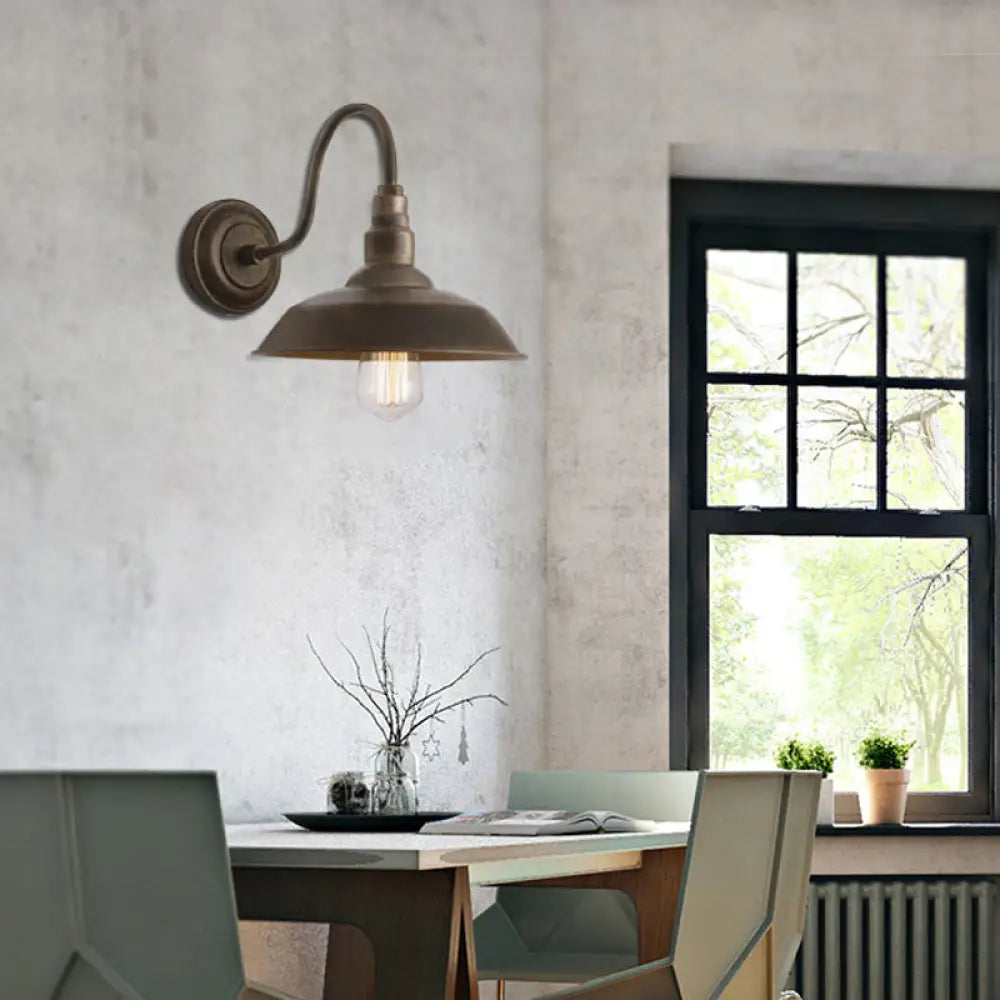 Aplique de pared estilo granero antiguo con brazo flexible en bronce/óxido - Ideal para iluminación de dormitorio