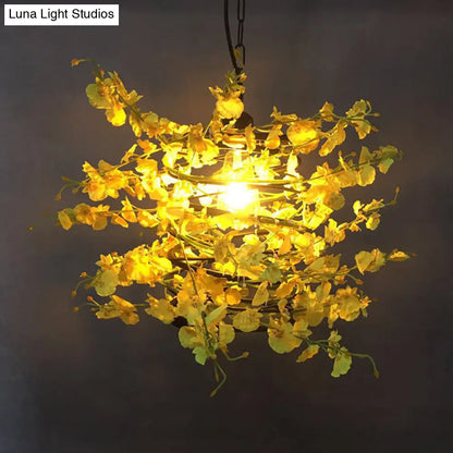 Antique Yellow and Green Metal Ceiling Pendant with LED Down Lighting for Restaurants