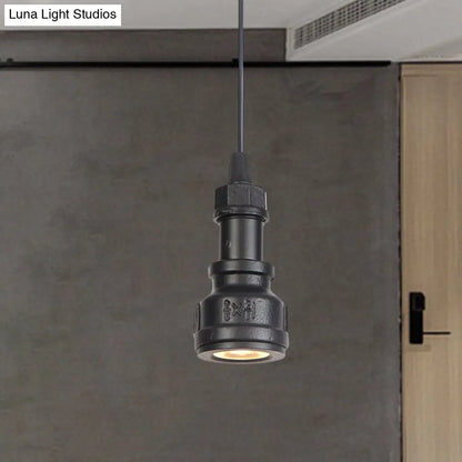 مصباح معلق على شكل أنبوب مياه معدني أسود عتيق للردهة - تصميم رأسي