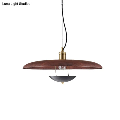 Antiqued Flat Hanging Light - 1-Bulb Metal Ceiling Lamp in Red/Gold with Adjustable Cord