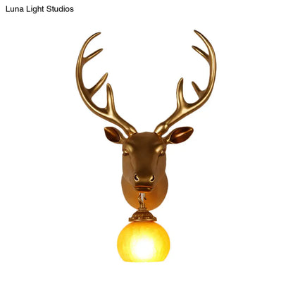 مصباح حائط ريفي مع غطاء زجاجي باللون الكهرماني - مصباح حائط ريفي مع غطاء زجاجي باللون الكهرماني