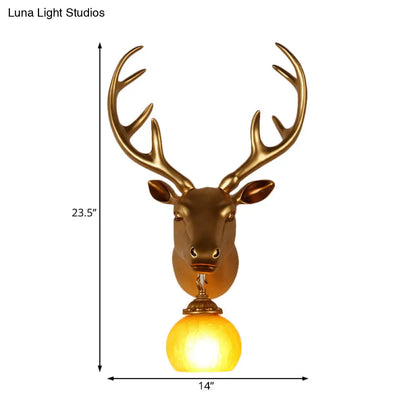 مصباح حائط ريفي مع غطاء زجاجي باللون الكهرماني - مصباح حائط ريفي مع غطاء زجاجي باللون الكهرماني