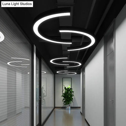 DecorBites™ Arc Shaped Gym Pendant Lamp Metal Contemporary LED Hanging Ceiling Light in Black