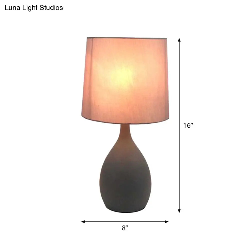 أريانا - مصباح ليلي معدني على شكل دمعة، مصباح طاولة رمادي بسيط مع غطاء أسطواني من القماش