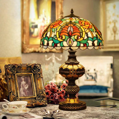 Lámpara de escritorio victoriana de cristal artístico con pantalla en forma de cuenco color beige/naranja - Elegante iluminación de mesa de noche con forma de flor