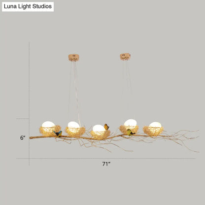 Lámpara de isla DecorBites™ Artistic Aluminum Wire Nest con huevo y pájaro de madera: una pieza colgante única para el comedor