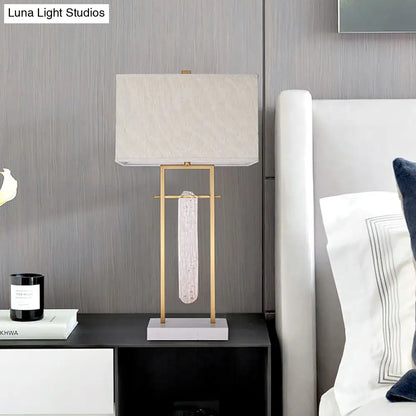 Ascella - Lámpara de mesa clásica para dormitorio con iluminación nocturna y detalles de cristal