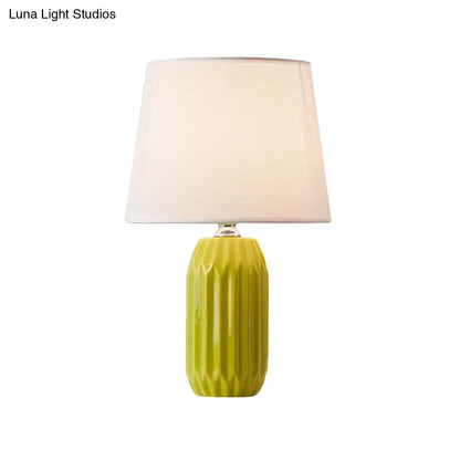 Asellus Primus - Lámpara de mesa nórdica