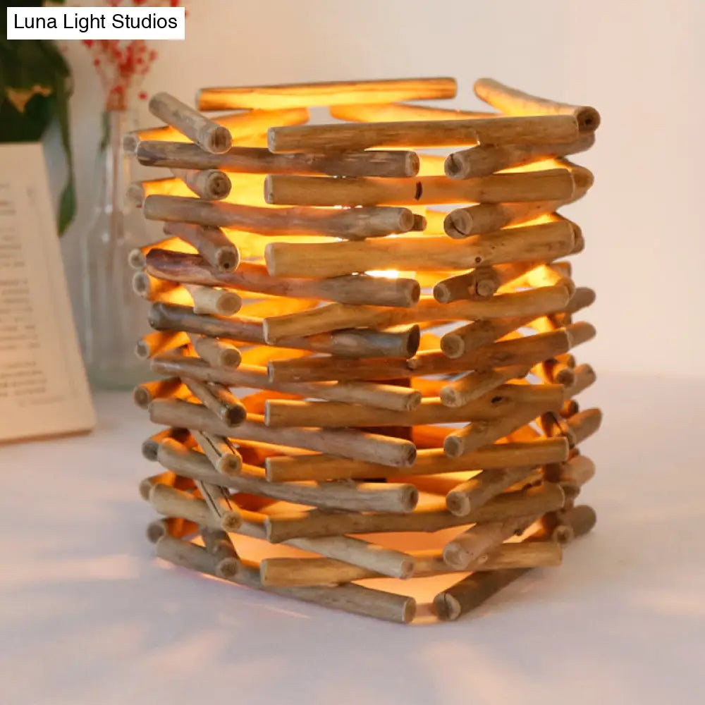 Lámpara de escritorio Asia Wood - Cilíndrica pequeña marrón para iluminación de tareas en el dormitorio, 8"/10" de ancho