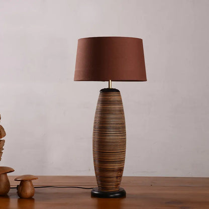 Lámpara de mesa Asia Wood con luz nocturna, forma de capullo de café y pantalla de tela marrón