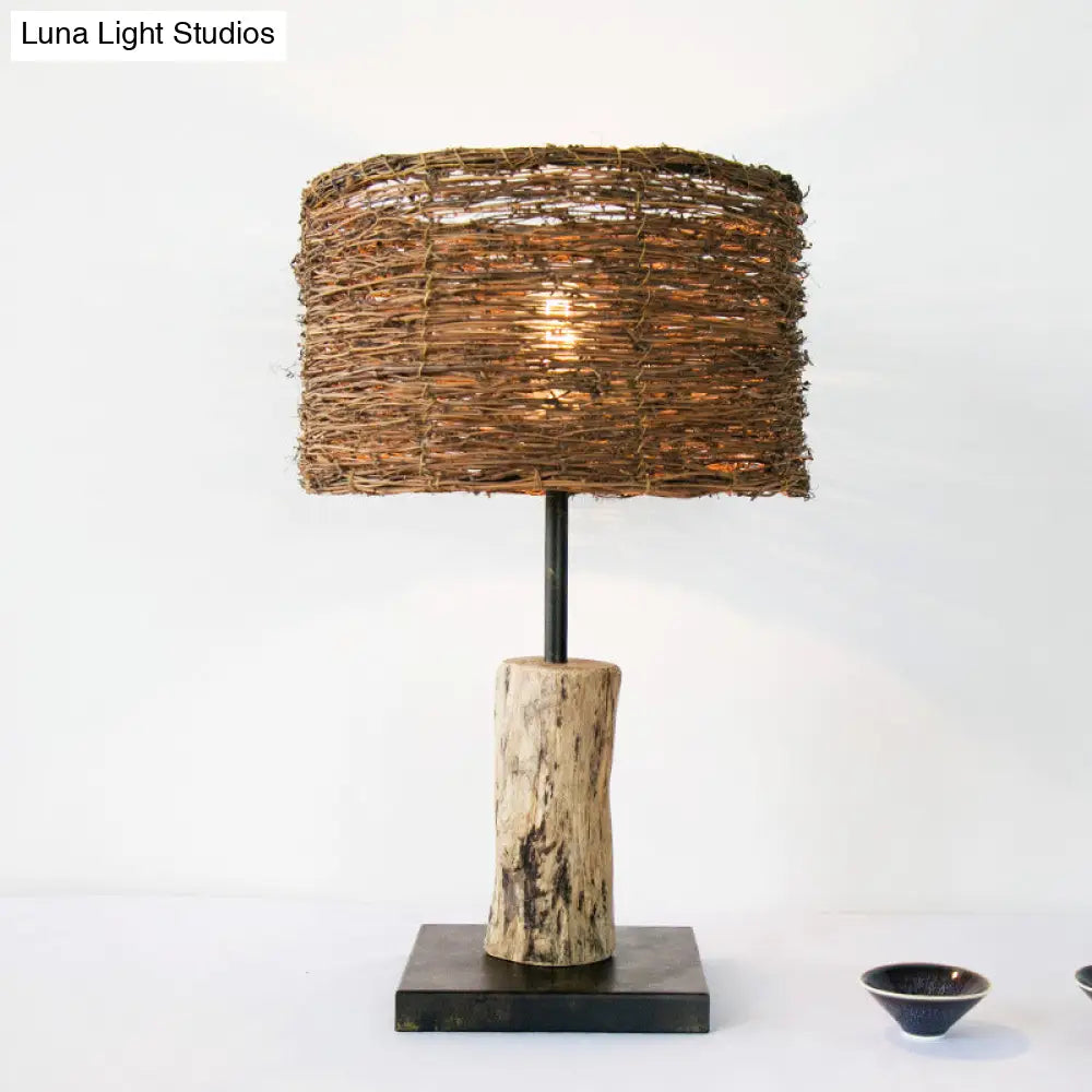 Lámpara de escritorio cilíndrica de bambú asiático - Marrón, 1 cabezal, iluminación de trabajo para sala de estar