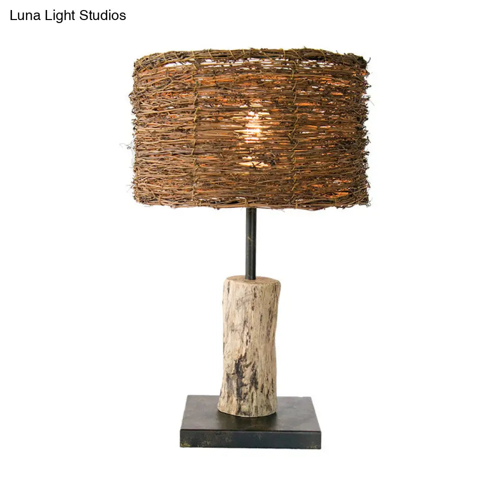 Lámpara de escritorio cilíndrica de bambú asiático - Marrón, 1 cabezal, iluminación de trabajo para sala de estar