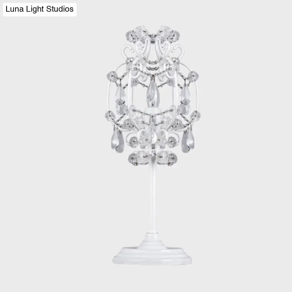 Askella - Lámpara de mesa tipo farol de estilo retro, de metal, con 1 luz, en blanco/dorado con gotas de cristal transparente.