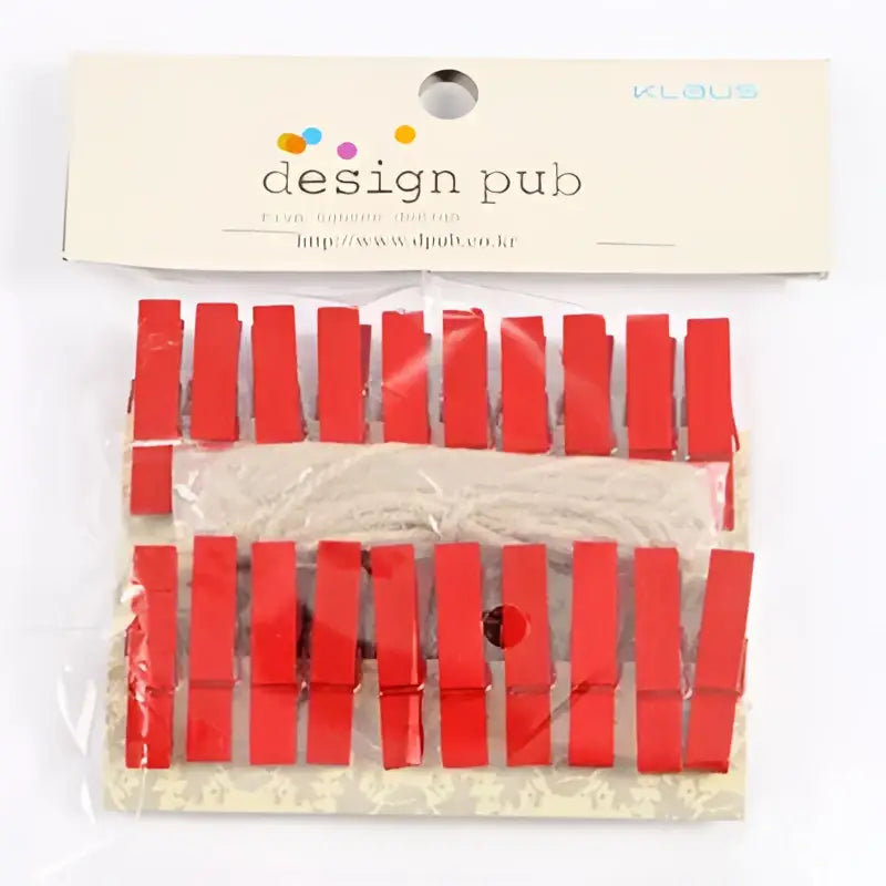 Assorted colorful red mini wooden clips in clear package with design pub label for bedroom photo decor
