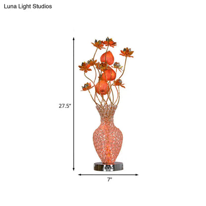 أوبري - ديكور فني لإضاءة طاولة LED ذهبية اللون، مصباح طاولة ليلية مُرصّع بالكريستال على شكل زهرة الأناناس