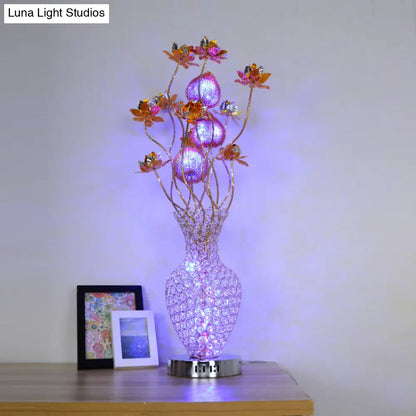 أوبري - ديكور فني لإضاءة طاولة LED ذهبية اللون، مصباح طاولة ليلية مُرصّع بالكريستال على شكل زهرة الأناناس