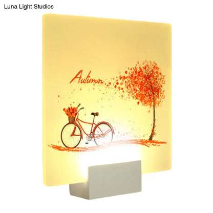 Lámpara de pared LED acrílica con diseño de árbol otoñal y bicicleta – Inspirada en el diseño chino, diseño cuadrado