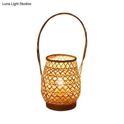 Lámpara de escritorio pequeña de bambú, de un cabezal, color lino, con brazo curvo - Iluminación de trabajo china