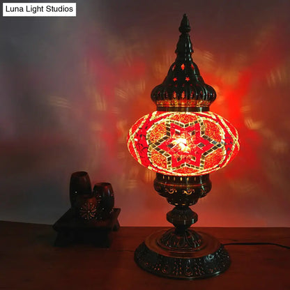 باربرا - إضاءة طاولة بوهيميا بيضاوية من الزجاج الملون، إضاءة طاولة جانبية لغرفة المعيشة برأس واحد، باللون الأبيض/الأحمر/الأصفر