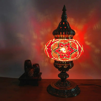 باربرا - إضاءة طاولة بوهيميا بيضاوية من الزجاج الملون، إضاءة طاولة جانبية لغرفة المعيشة برأس واحد، باللون الأبيض/الأحمر/الأصفر