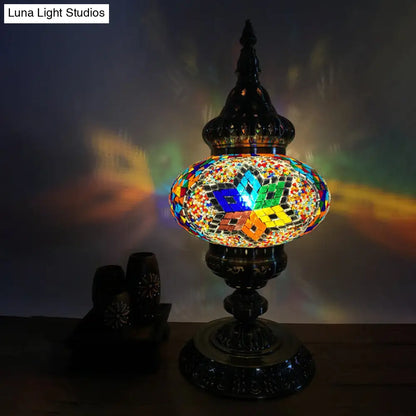 باربرا - إضاءة طاولة بوهيميا بيضاوية من الزجاج الملون، إضاءة طاولة جانبية لغرفة المعيشة برأس واحد، باللون الأبيض/الأحمر/الأصفر