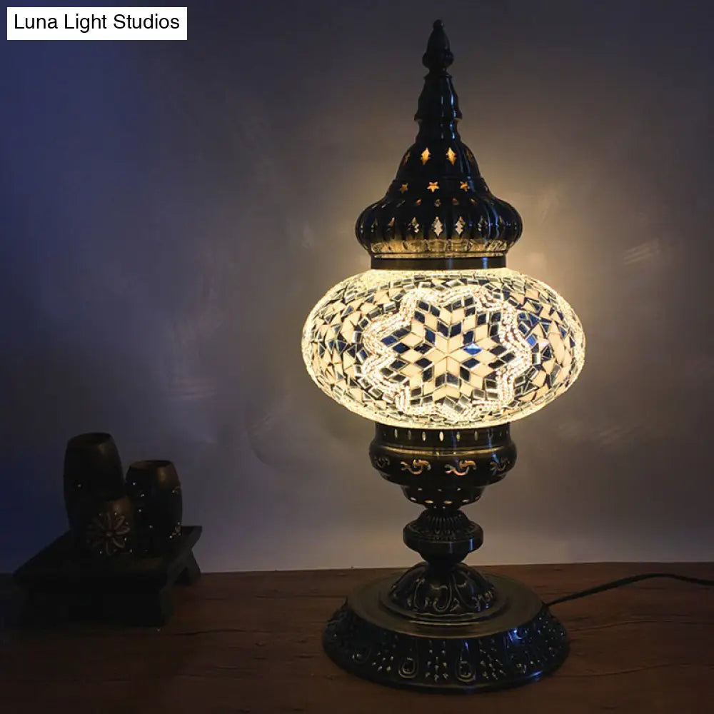 باربرا - إضاءة طاولة بوهيميا بيضاوية من الزجاج الملون، إضاءة طاولة جانبية لغرفة المعيشة برأس واحد، باللون الأبيض/الأحمر/الأصفر