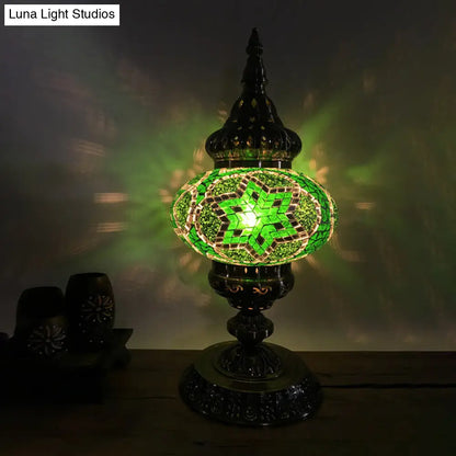 باربرا - إضاءة طاولة بوهيميا بيضاوية من الزجاج الملون، إضاءة طاولة جانبية لغرفة المعيشة برأس واحد، باللون الأبيض/الأحمر/الأصفر