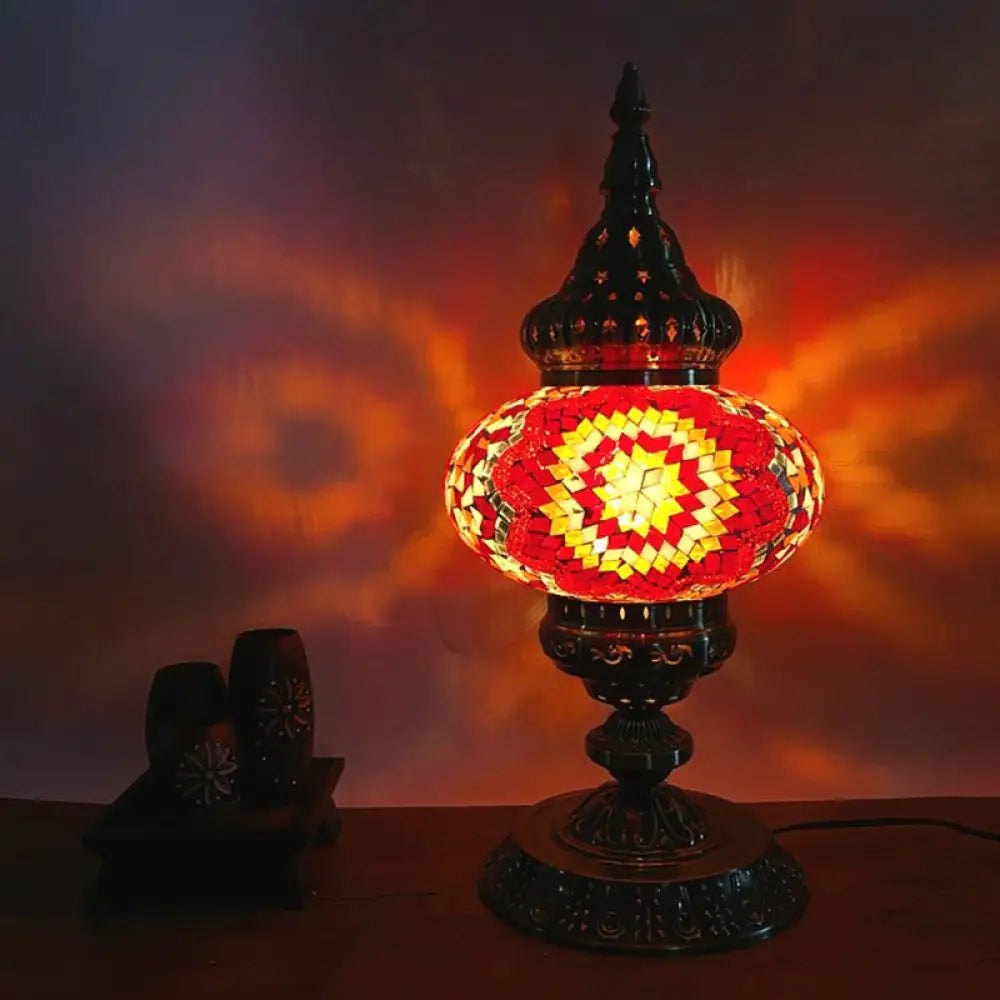 باربرا - إضاءة طاولة بوهيميا بيضاوية من الزجاج الملون، إضاءة طاولة جانبية لغرفة المعيشة برأس واحد، باللون الأبيض/الأحمر/الأصفر