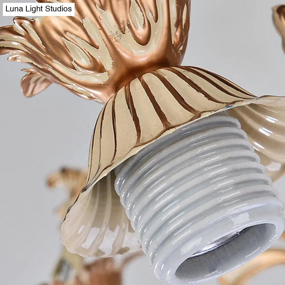 Lámpara de araña cónica barroca - 9/11 luces - Cristal tallado con acabado blanco y dorado