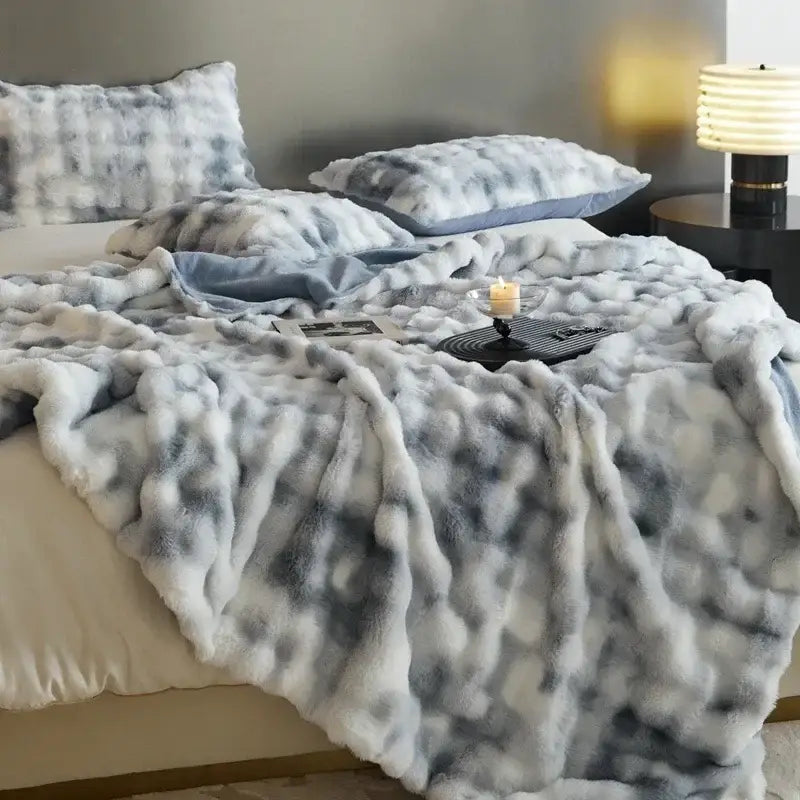 Beige and brown decorbites cozy fleece throw blanket with soft plush faux fur in white and gray gradient pattern