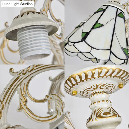 Lámpara de techo semiempotrada DecorBites™ de cristal beige con 3 luces en blanco/latón antiguo para comedor