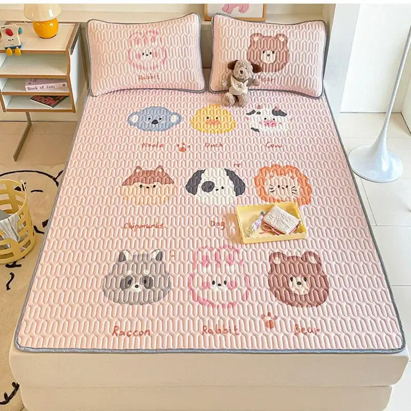 Pink quilted bed pad with embroidered cartoon faces on pattern latex mattress for decorbites cartoon pattern use