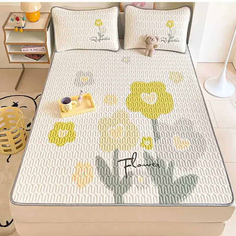 Beige and red cartoon pattern latex mattress quilted bed sheets with white quilted bed pad decorated with floral patterns and flower embroidery